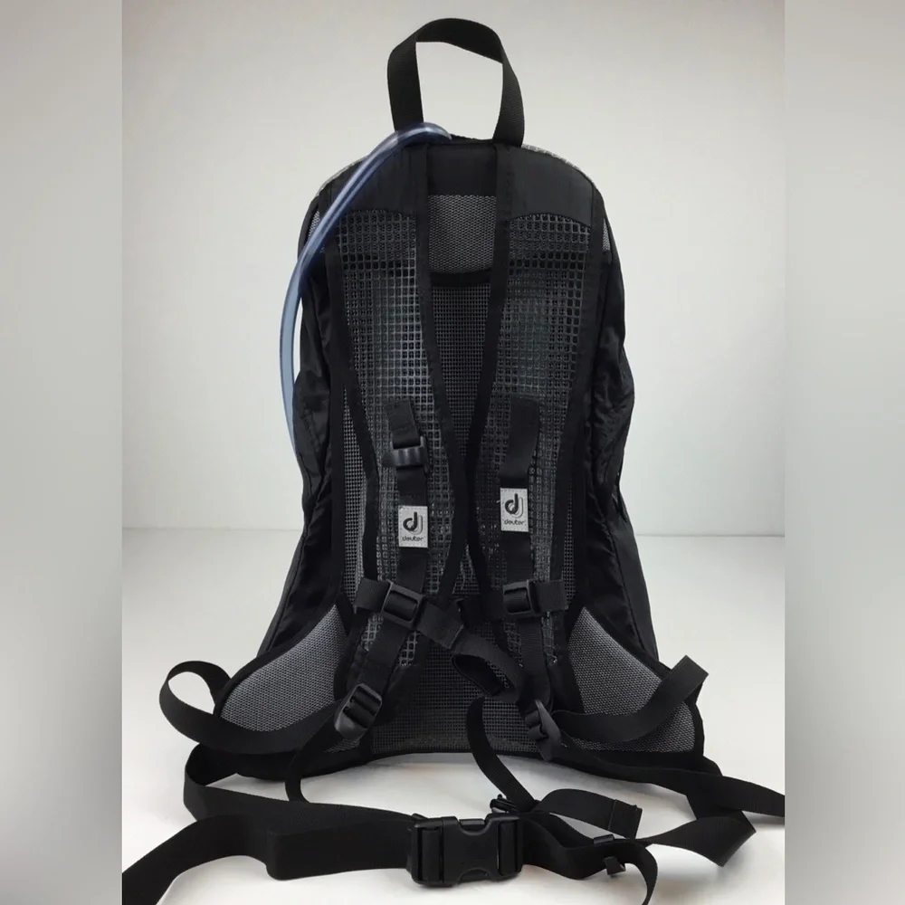 Deuter new without